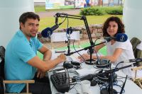 Weekend FM na żywo z portu jachtowego w Charzykowach. Posłuchaj audycji