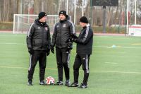 "Wykonujemy ciężką pracę, ale ona jest u nas normą". Raport z obozu Chojniczanki w Cetniewie