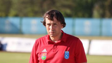 Wójt Stężycy zapowiada koniec wydawania "milionowych kwot" na Radunię. Trener i piłkarze mówią o "gaszeniu światła" w klubie