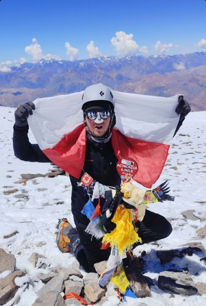 Bartek Krzemiński z gminy Czersk zdobył Aconcaguę (6962m), najwyższy szczyt Andów. Dziś opowiadał o tym w Weekend FM